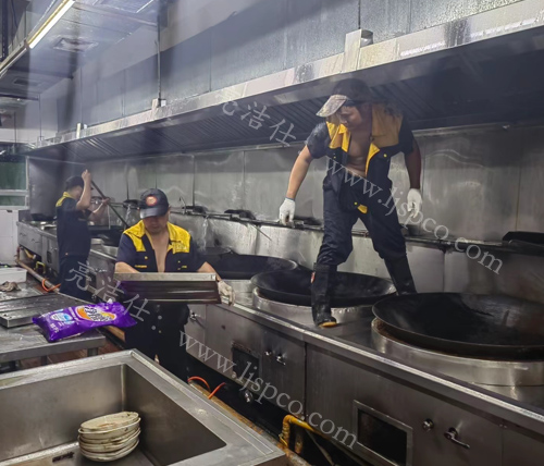 政府機關(guān)單位工廠油煙管道清洗提前預約(圖2) 政府機關(guān)單位工廠油煙管道清洗提前預約(圖2)