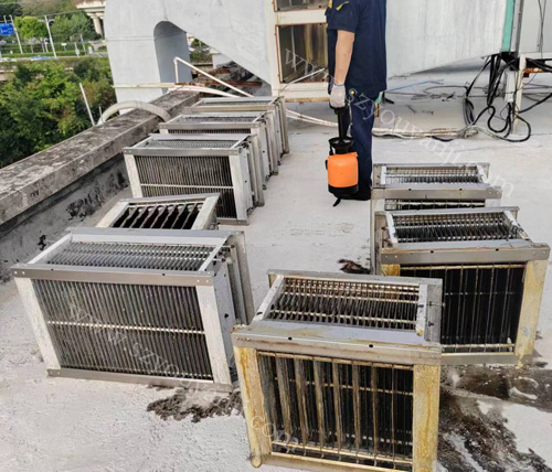 深圳燒烤連鎖店凈化器工作異常，現(xiàn)場解決問題(圖1)